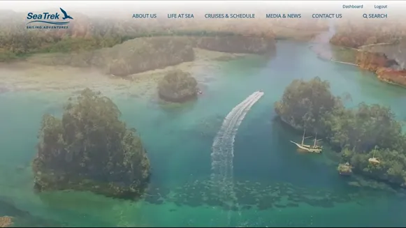 Tampilan website Seatrek Bali Sailing Adventures